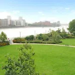 Bright Modern One-Bed With Stunning View Of Thames
